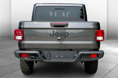 More photos of 2025 Jeep Gladiator at Cable Dahmer Chrysler Dodge Jeep Ram of Kansas City, MO