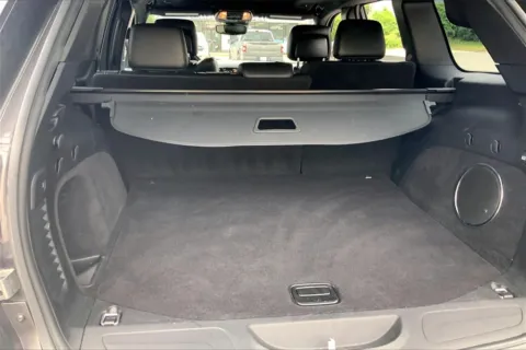 More photos of 2021 Jeep Grand Cherokee 80th Anniversary Edition at Cable Dahmer Chrysler Dodge Jeep Ram of Kansas City, MO