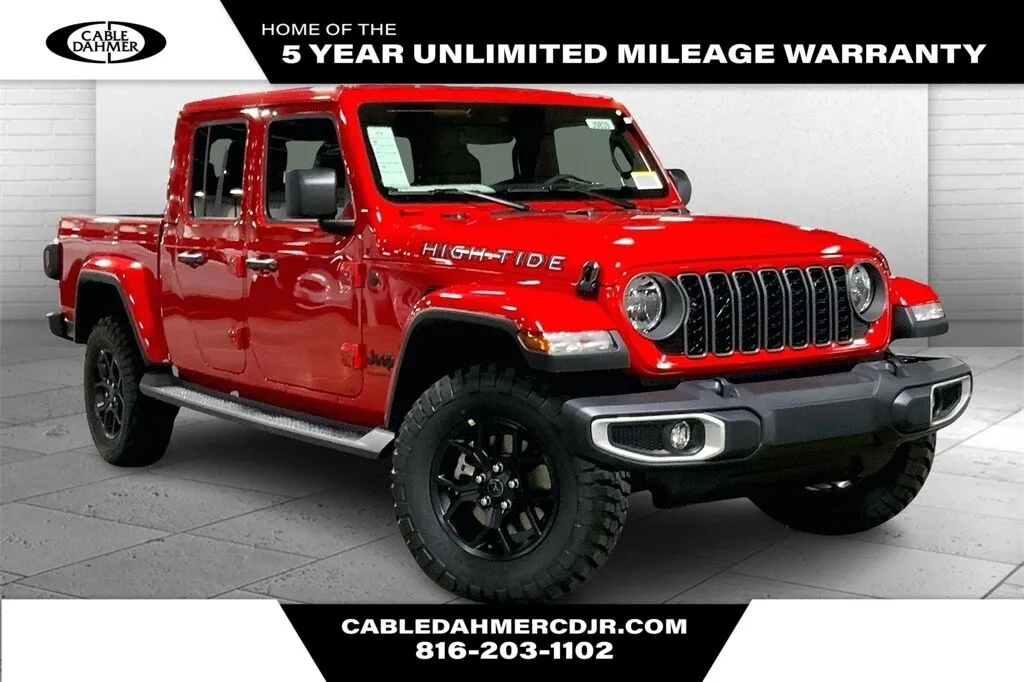 Red 2025 Jeep Gladiator for sale in Kansas City, MO