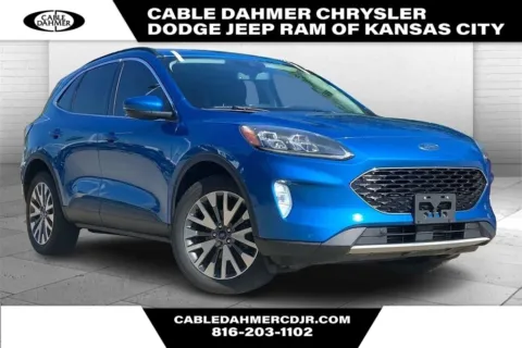 Blue 2020 Ford Escape Titanium for sale in Kansas City, MO