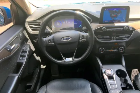 More photos of 2020 Ford Escape Titanium at Cable Dahmer Chrysler Dodge Jeep Ram of Kansas City, MO