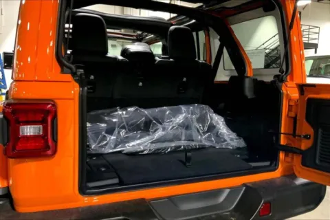 More photos of 2025 Jeep Wrangler Rubicon at Cable Dahmer Chrysler Dodge Jeep Ram of Kansas City, MO