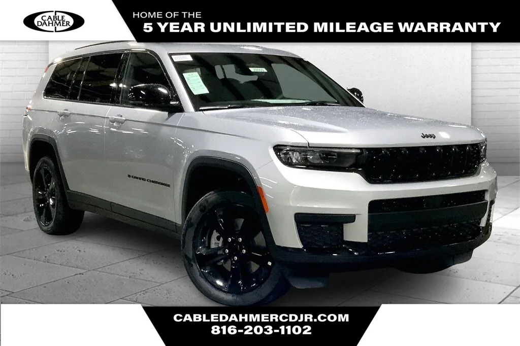 Silver 2025 Jeep Grand Cherokee L Altitude X for sale in Kansas City, MO
