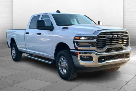 White 2025 Ram 2500 Tradesman for sale in Kansas City, MO