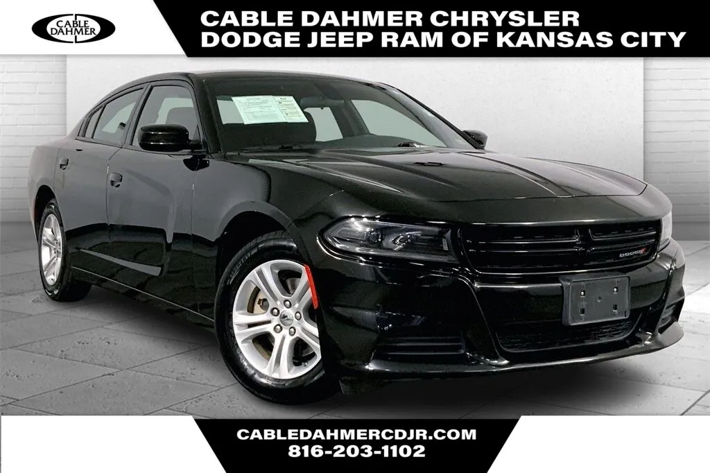 Black 2023 Dodge Charger SXT for sale in Kansas City, MO