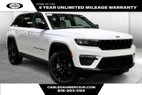 White 2025 Jeep Grand Cherokee Limited for sale in Kansas City, MO