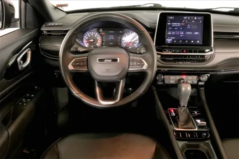 More photos of 2022 Jeep Compass Altitude at Cable Dahmer Chrysler Dodge Jeep Ram of Kansas City, MO