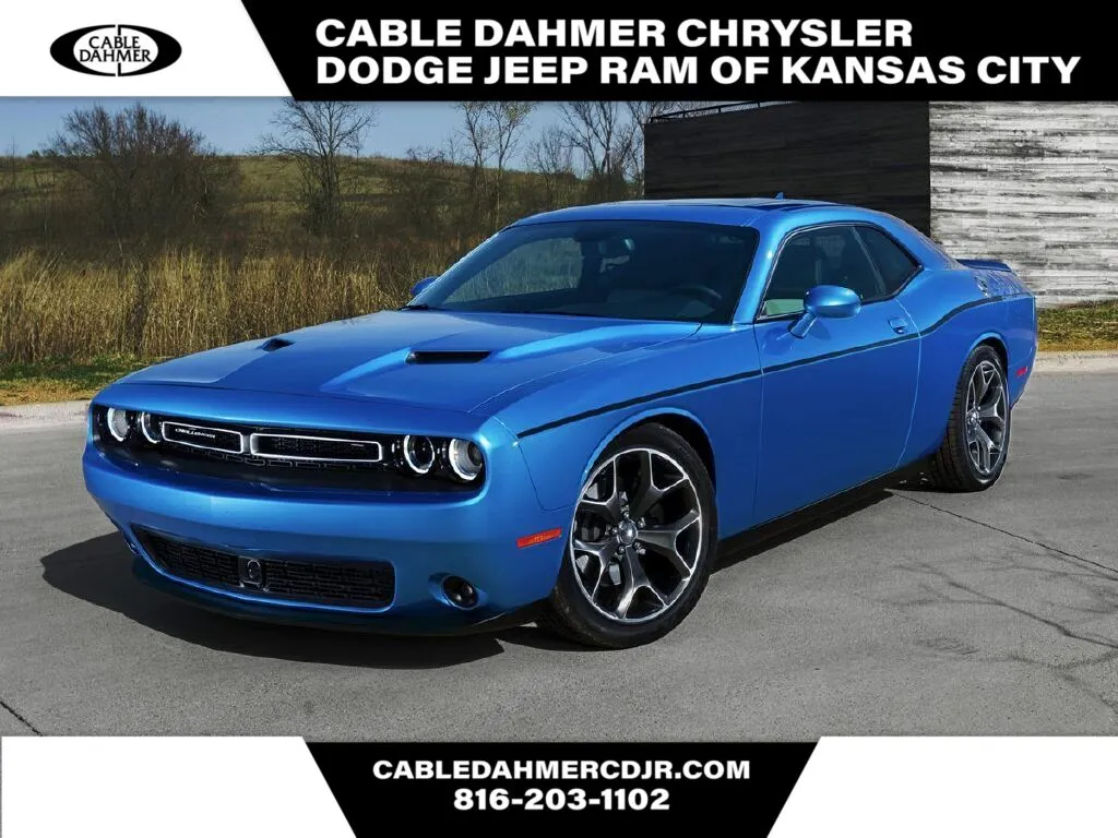 2018 Dodge Challenger SXT for sale in Kansas City, MO