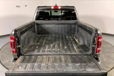 More photos of 2022 Ram 1500 Big Horn/Lone Star at Cable Dahmer Chrysler Dodge Jeep Ram of Kansas City, MO