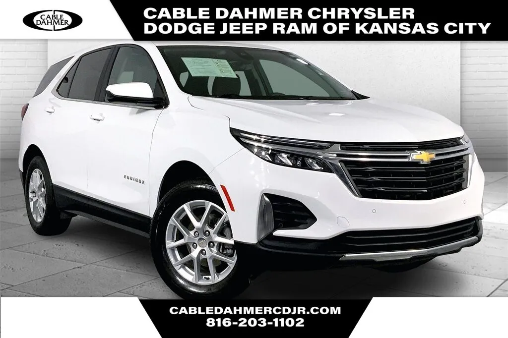 White 2023 Chevrolet Equinox LT for sale in Kansas City, MO
