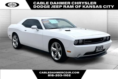 White 2013 Dodge Challenger R/T for sale in Kansas City, MO