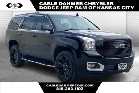 Black 2019 GMC Yukon SLT for sale in Kansas City, MO