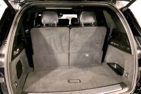 More photos of 2021 Jeep Grand Cherokee L Overland at Cable Dahmer Chrysler Dodge Jeep Ram of Kansas City, MO