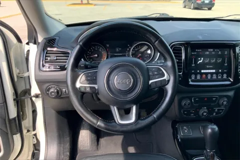 More photos of 2020 Jeep Compass Limited at Cable Dahmer Chrysler Dodge Jeep Ram of Kansas City, MO