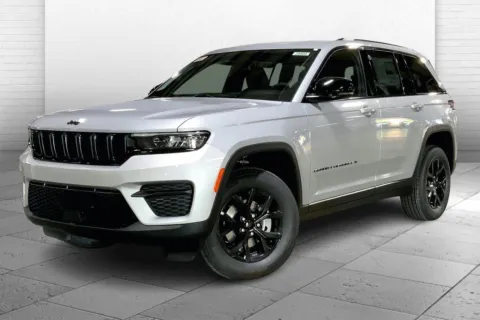 Photos of 2025 Jeep Grand Cherokee Altitude X for sale in Kansas City, MO at Cable Dahmer Chrysler Dodge Jeep Ram of Kansas City