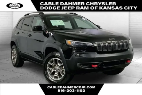 Black 2022 Jeep Cherokee Trailhawk for sale in Kansas City, MO
