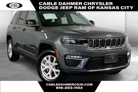 Gray 2022 Jeep Grand Cherokee Limited for sale in Kansas City, MO