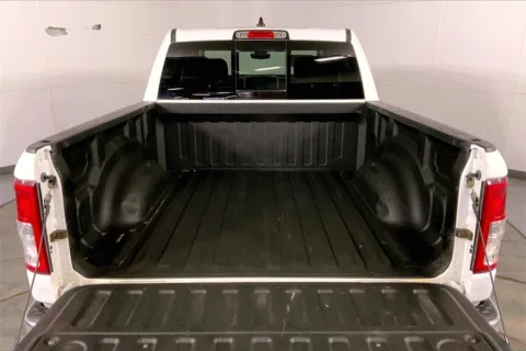 More photos of 2020 Ram 1500 Big Horn/Lone Star at Cable Dahmer Chrysler Dodge Jeep Ram of Kansas City, MO