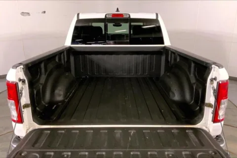 More photos of 2020 Ram 1500 Big Horn/Lone Star at Cable Dahmer Chrysler Dodge Jeep Ram of Kansas City, MO