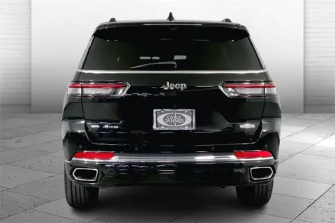 Another view of 2021 Jeep Grand Cherokee L Overland for sale in Kansas City, MO at Cable Dahmer Chrysler Dodge Jeep Ram of Kansas City