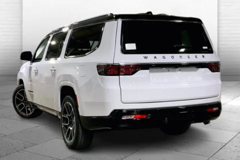 Another view of 2025 Jeep Wagoneer L Series III Super for sale in Kansas City, MO at Cable Dahmer Chrysler Dodge Jeep Ram of Kansas City