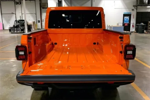More photos of 2025 Jeep Gladiator Rubicon at Cable Dahmer Chrysler Dodge Jeep Ram of Kansas City, MO