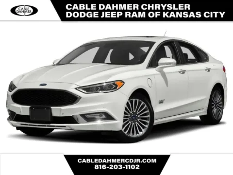 White 2018 Ford Fusion Energi Platinum for sale in Kansas City, MO