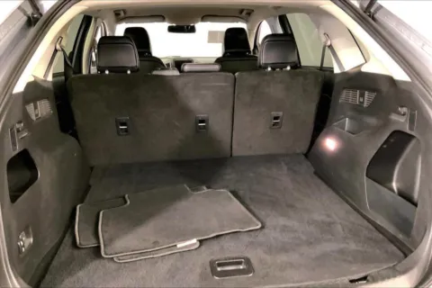 More photos of 2024 Ford Edge SEL at Cable Dahmer Chrysler Dodge Jeep Ram of Kansas City, MO