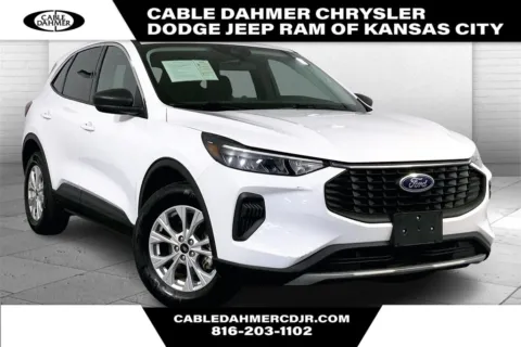 White 2023 Ford Escape Active for sale in Kansas City, MO