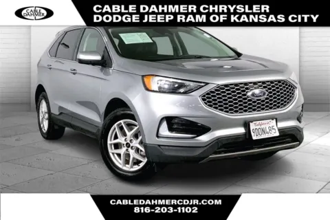 Silver 2023 Ford Edge SEL for sale in Kansas City, MO