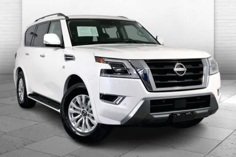 White 2021 Nissan Armada SV for sale in Kansas City, MO