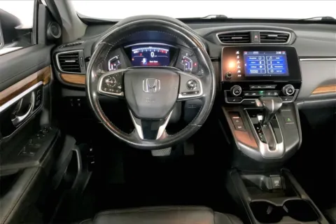 More photos of 2019 Honda CR-V Touring at Cable Dahmer Chrysler Dodge Jeep Ram of Kansas City, MO