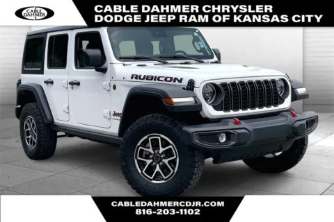 White 2024 Jeep Wrangler Rubicon for sale in Kansas City, MO