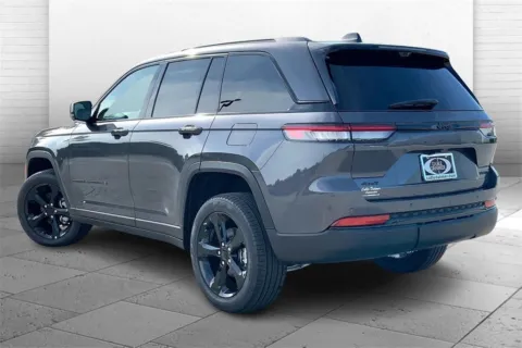 Another view of 2025 Jeep Grand Cherokee Limited for sale in Kansas City, MO at Cable Dahmer Chrysler Dodge Jeep Ram of Kansas City