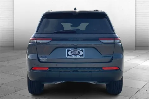 More photos of 2025 Jeep Grand Cherokee Limited at Cable Dahmer Chrysler Dodge Jeep Ram of Kansas City, MO