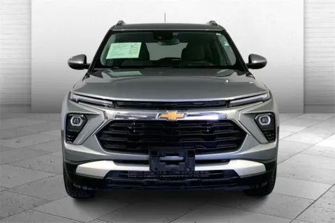 Photos of 2024 Chevrolet TrailBlazer LT for sale in Kansas City, MO at Cable Dahmer Chrysler Dodge Jeep Ram of Kansas City