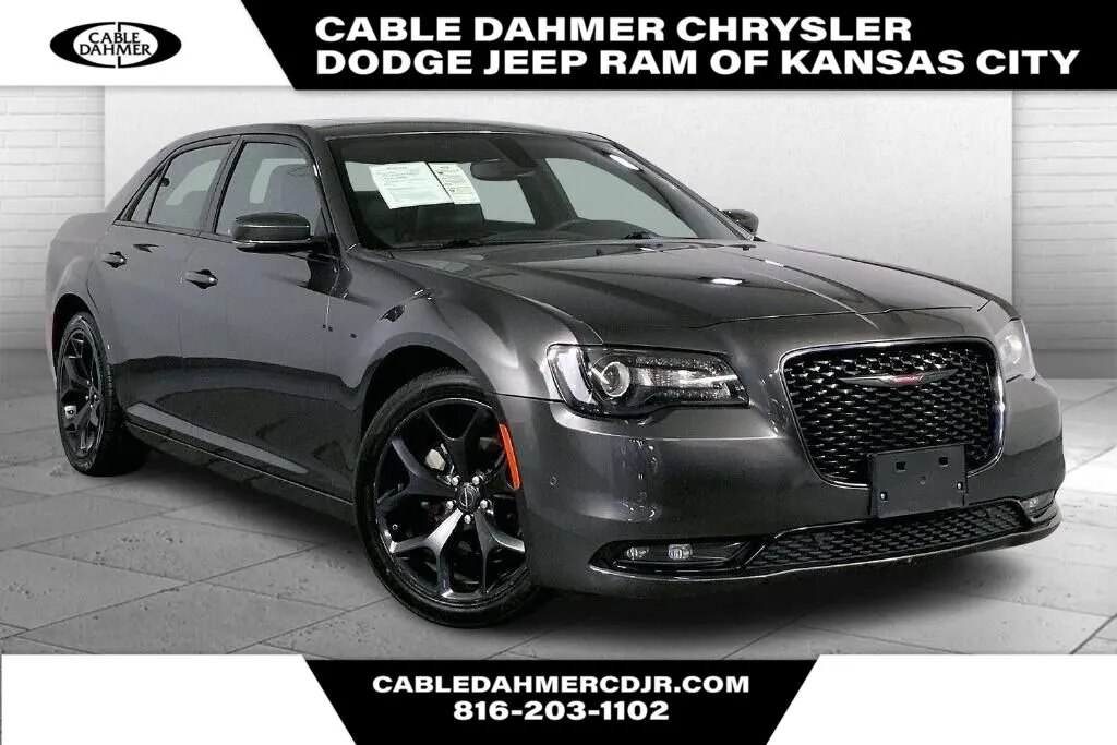 2023 Chrysler 300 S V6 for sale in Kansas City, MO
