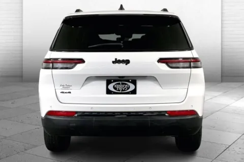 Another view of 2024 Jeep Grand Cherokee L Altitude for sale in Kansas City, MO at Cable Dahmer Chrysler Dodge Jeep Ram of Kansas City