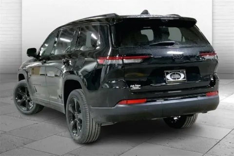 Another view of 2025 JEEP Grand Cherokee L Limited for sale in Kansas City, MO at Cable Dahmer Chrysler Dodge Jeep Ram of Kansas City