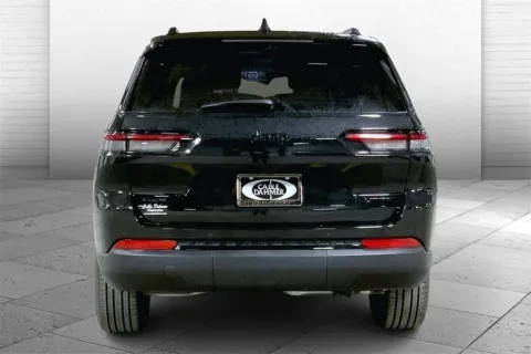 More photos of 2025 JEEP Grand Cherokee L Limited at Cable Dahmer Chrysler Dodge Jeep Ram of Kansas City, MO