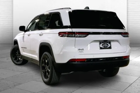 Another view of 2025 Jeep Grand Cherokee GRAND CHEROKEE ALTITUDE X 4X4 for sale in Kansas City, MO at Cable Dahmer Chrysler Dodge Jeep Ram of Kansas City