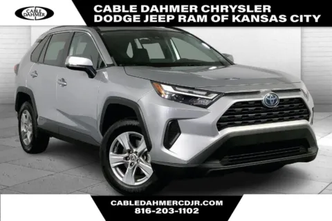Silver 2022 Toyota RAV4 XLE for sale in Kansas City, MO