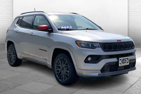 Silver 2023 Jeep Compass (RED) Edition for sale in Kansas City, MO