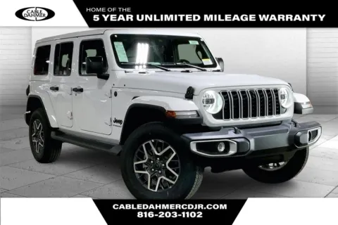 White 2025 Jeep Wrangler Sahara for sale in Kansas City, MO