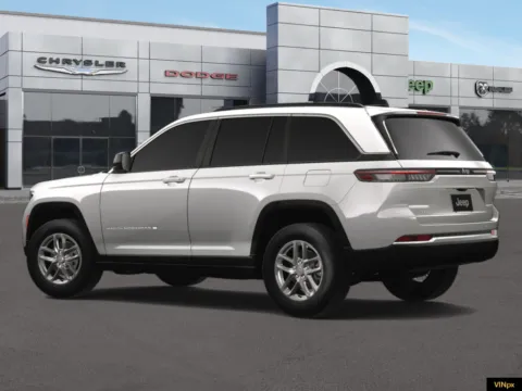 More photos of 2025 Jeep Grand Cherokee Laredo X at Cable Dahmer Chrysler Dodge Jeep Ram of Kansas City, MO
