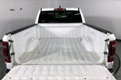 More photos of 2022 Ram 1500 Laramie at Cable Dahmer Chrysler Dodge Jeep Ram of Kansas City, MO