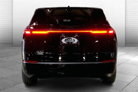 More photos of 2025 Jeep Wagoneer S Launch Edition at Cable Dahmer Chrysler Dodge Jeep Ram of Kansas City, MO