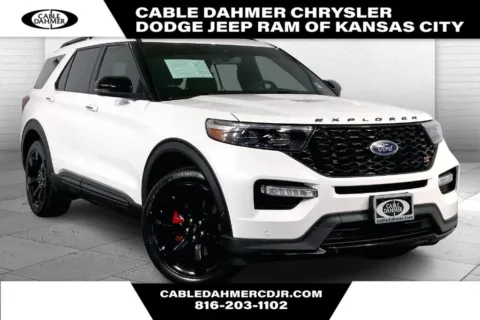 White 2020 Ford Explorer ST for sale in Kansas City, MO