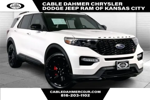 White 2020 Ford Explorer ST for sale in Kansas City, MO