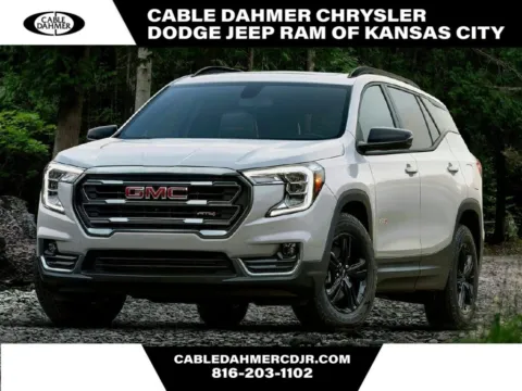 Black 2023 GMC Terrain SLT for sale in Kansas City, MO